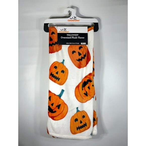 Way To Celebrate Halloween PUMPKIN Plush Throw Blanket 50" x 70" - Picture 4 of 7